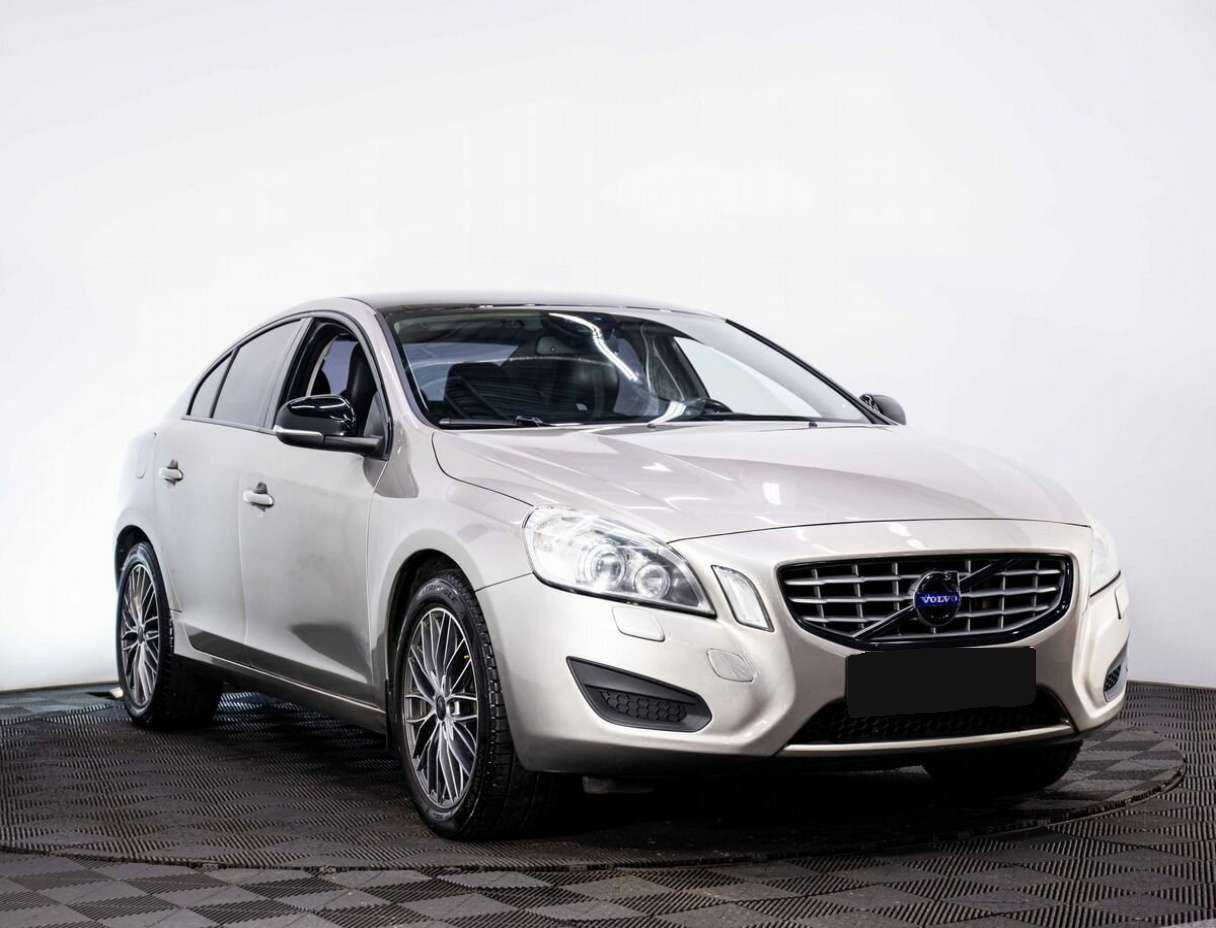 Volvo S60, 2012 - фото №3