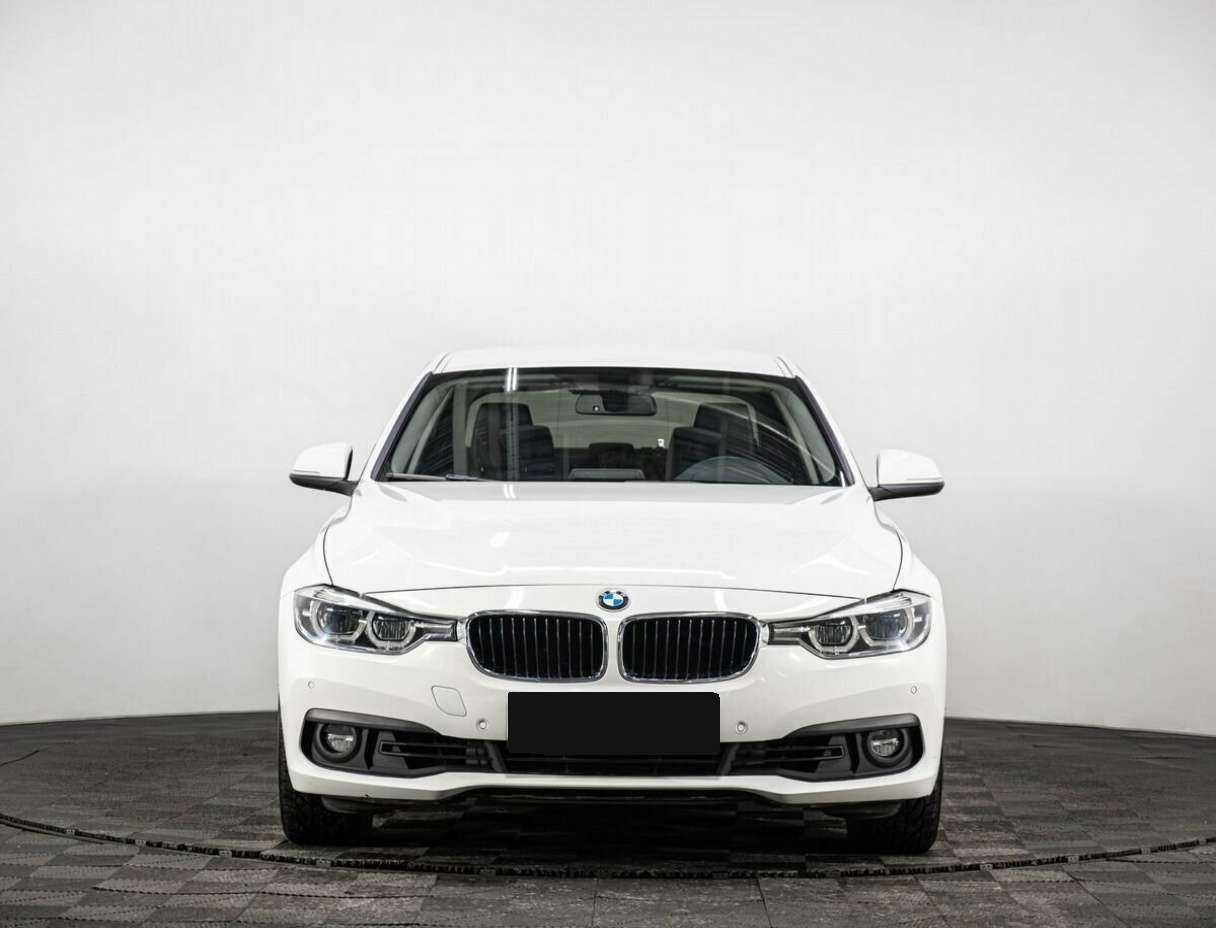 BMW 3 серии 320i, 2015 - фото №2