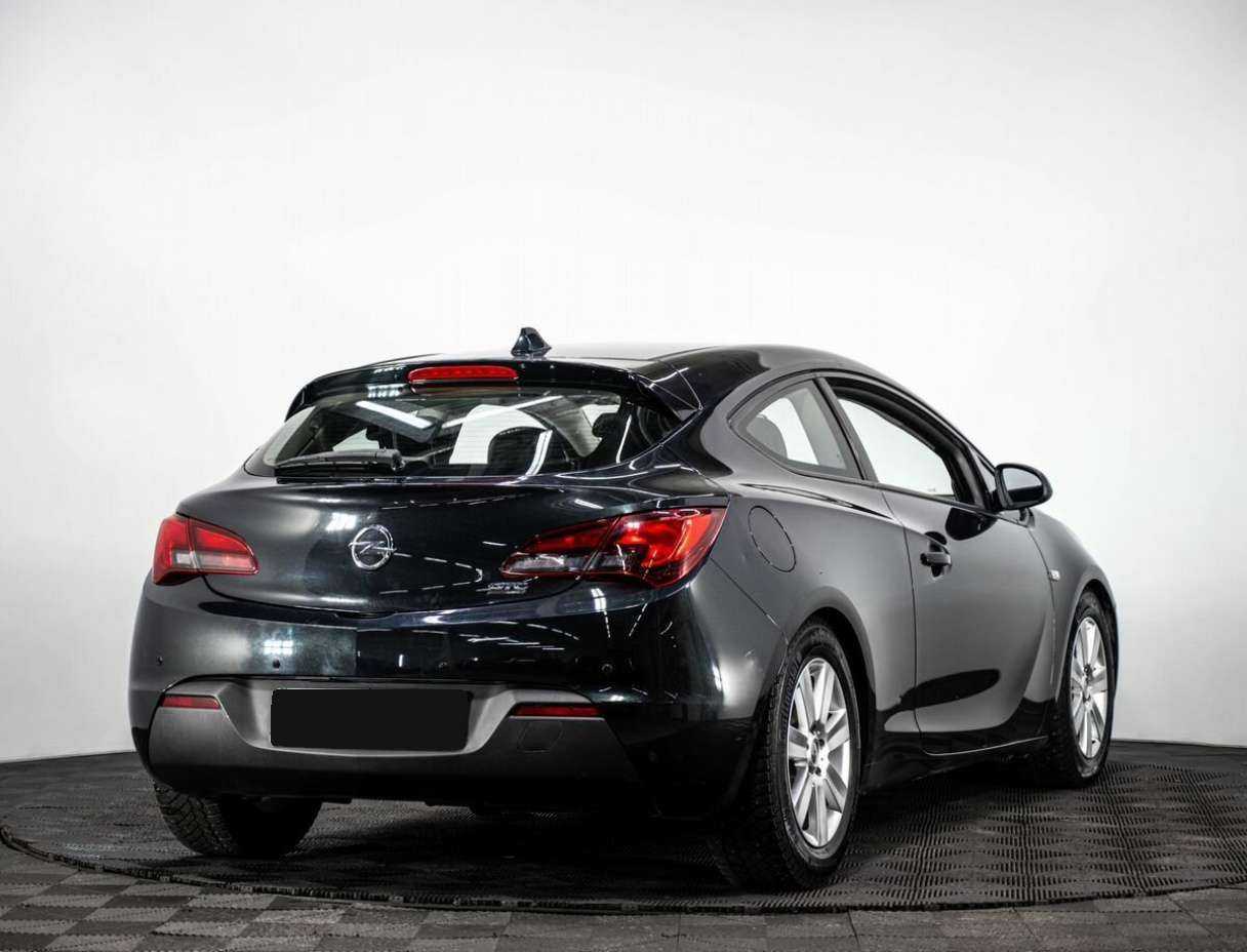 Opel Astra GTC, 2013 - фото №4