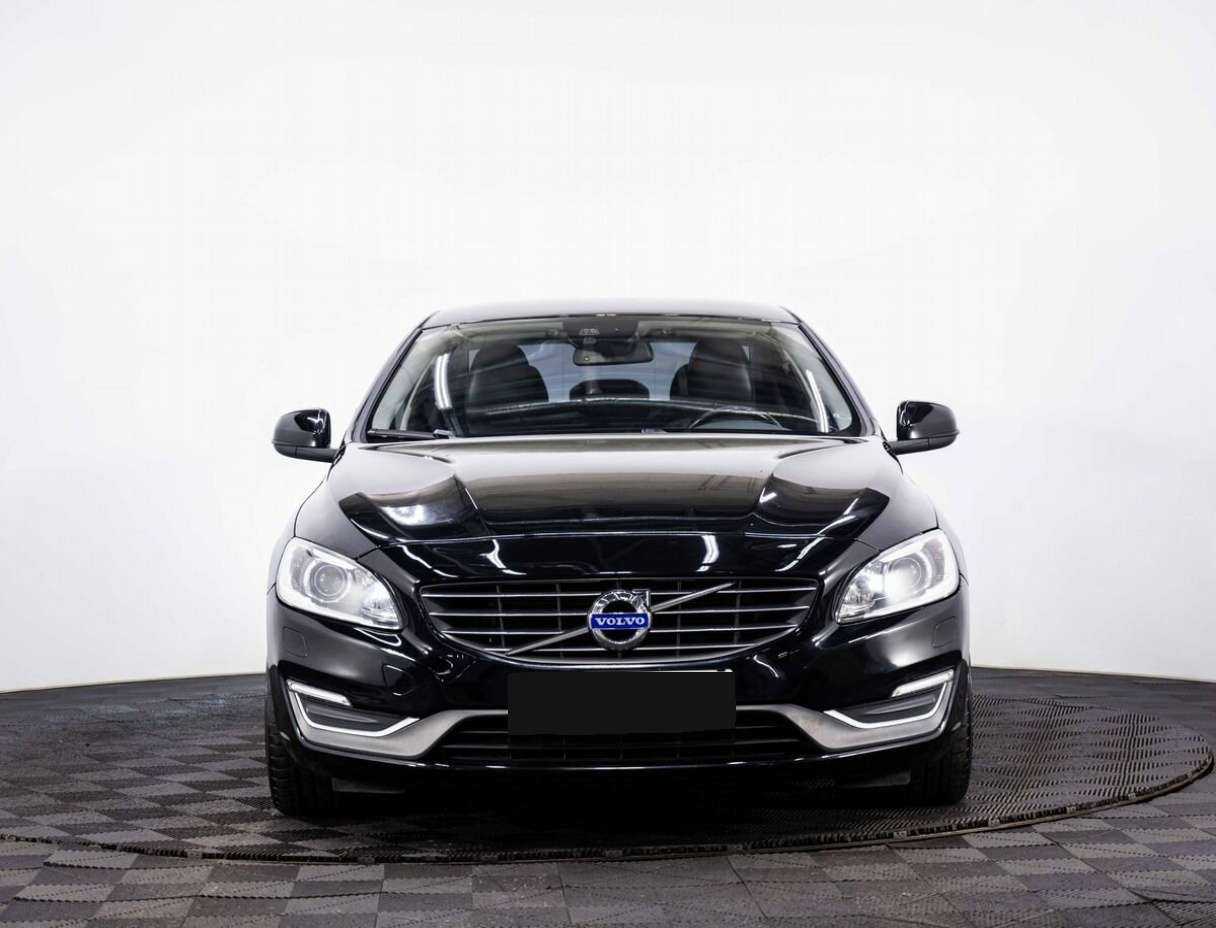 Volvo S60, 2013 - фото №2