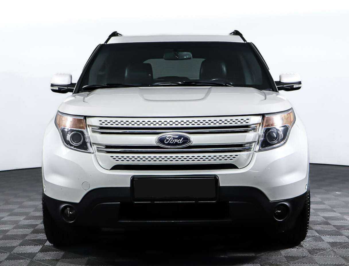 Ford Explorer, 2012 - фото №2