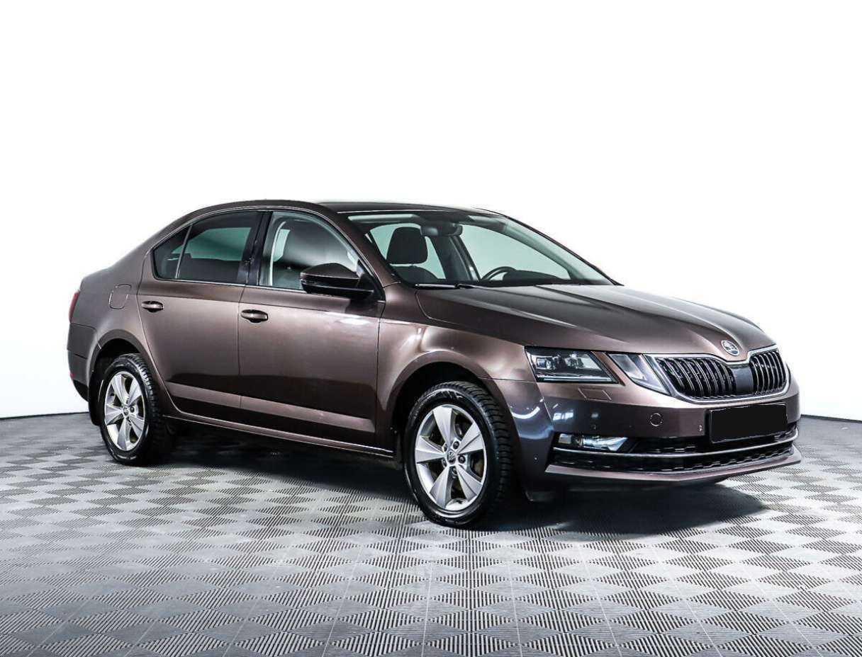 Skoda Octavia, 2018 - фото №3