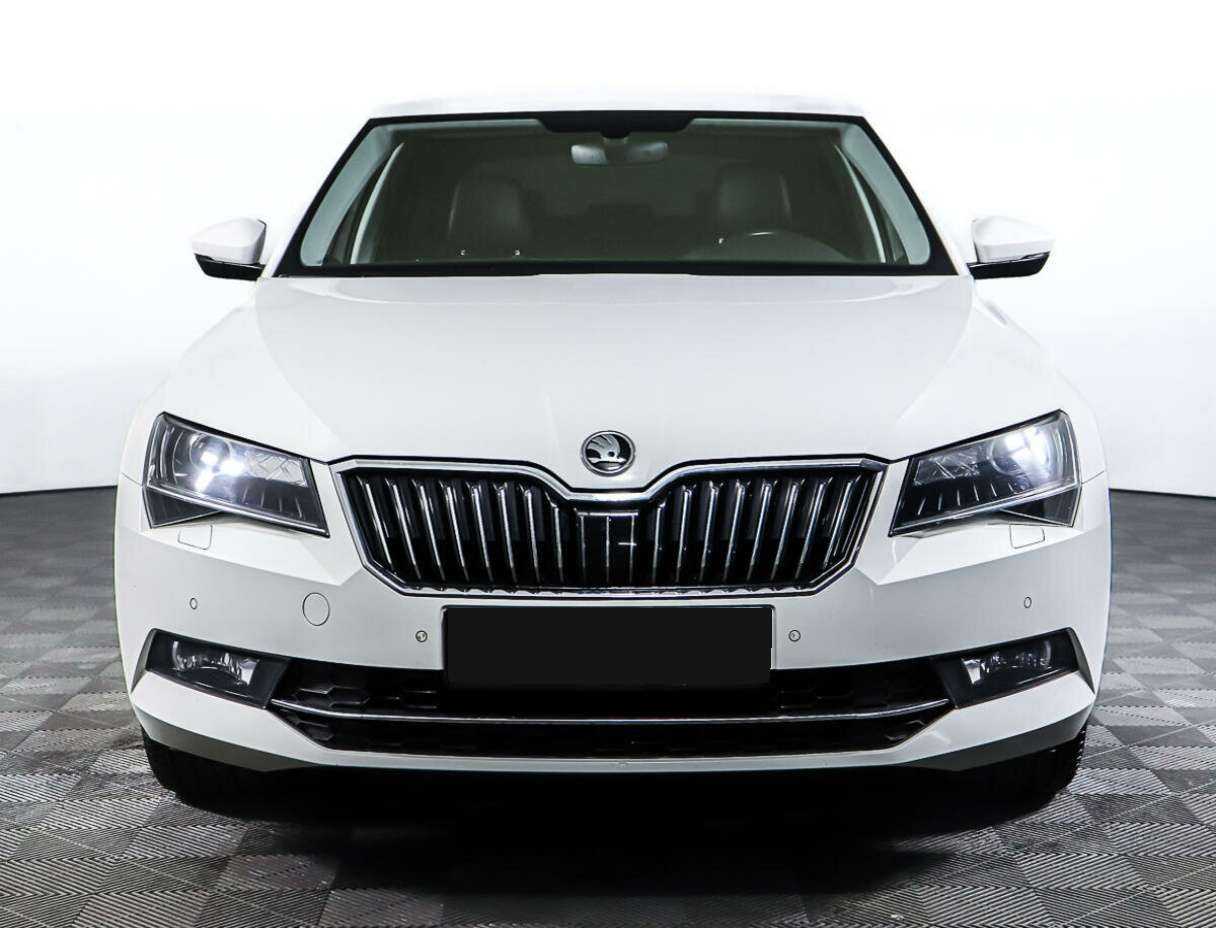 Skoda Superb, 2017 - фото №2