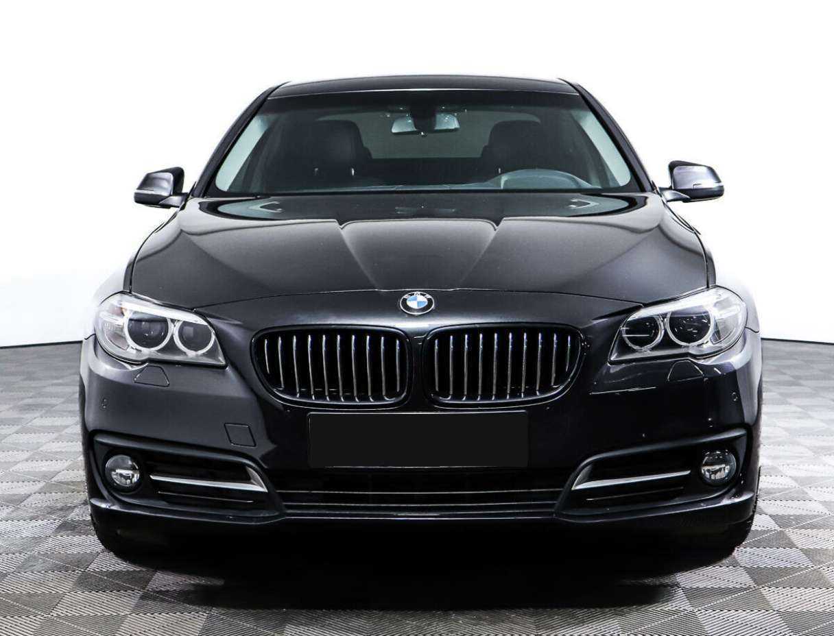 BMW 5 серии 520i, 2015 - фото №2