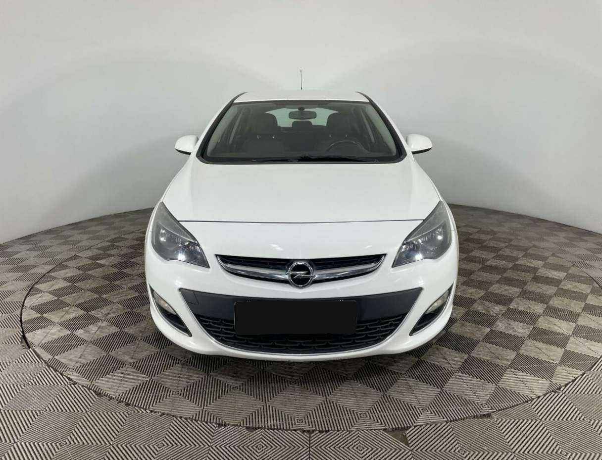Opel Astra, 2013 - фото №2