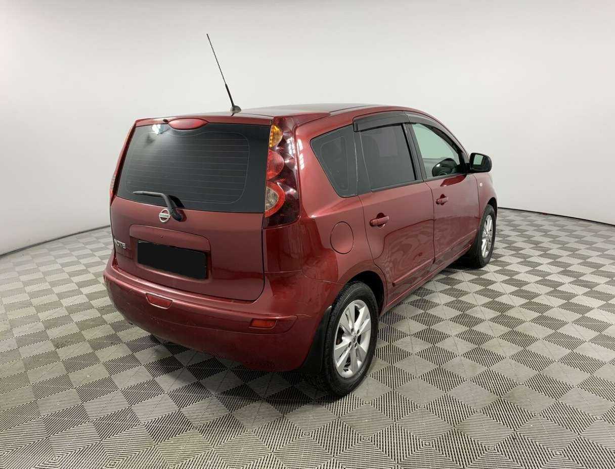 Nissan Note, 2012 - фото №4