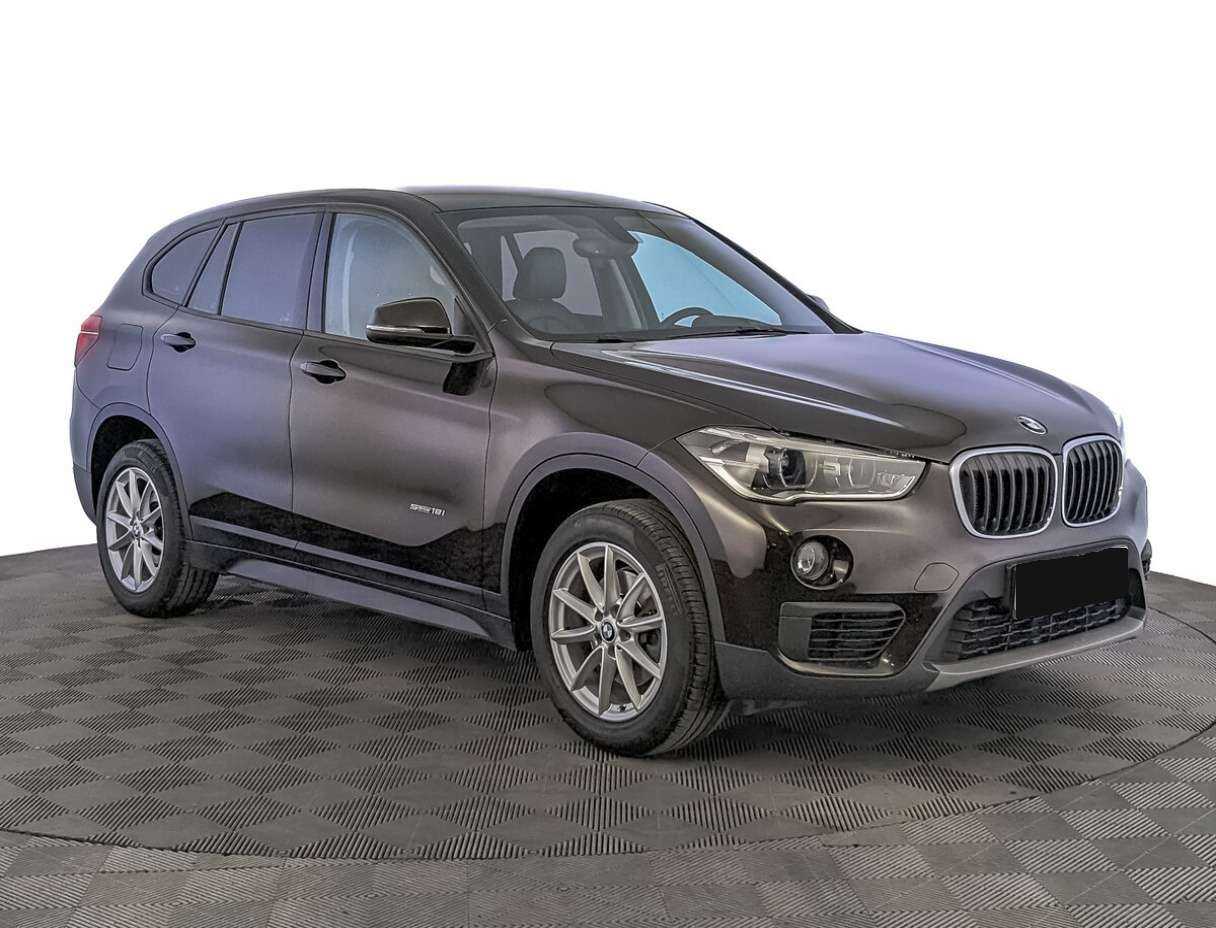 BMW X1 18i sDrive, 2017 - фото №3