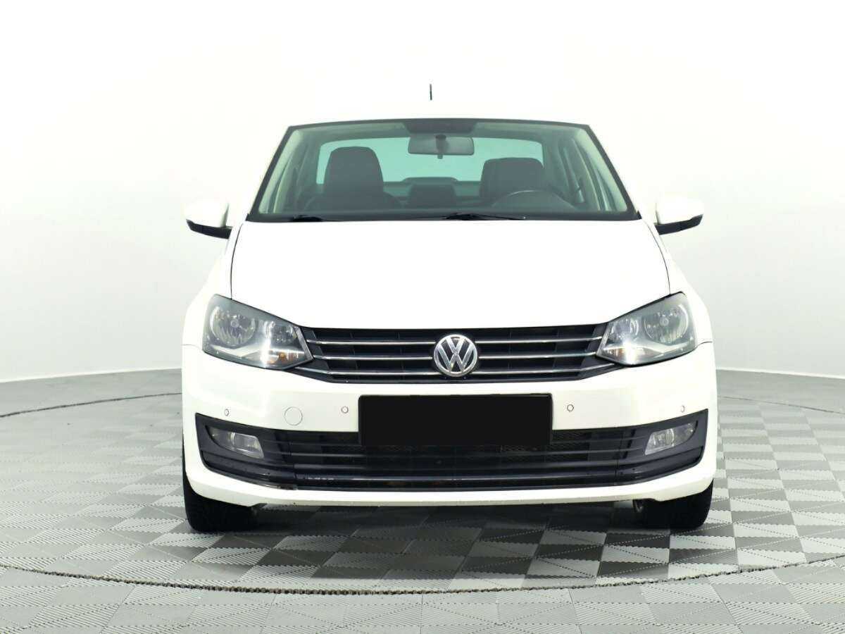 Volkswagen Polo, 2018 - фото №2