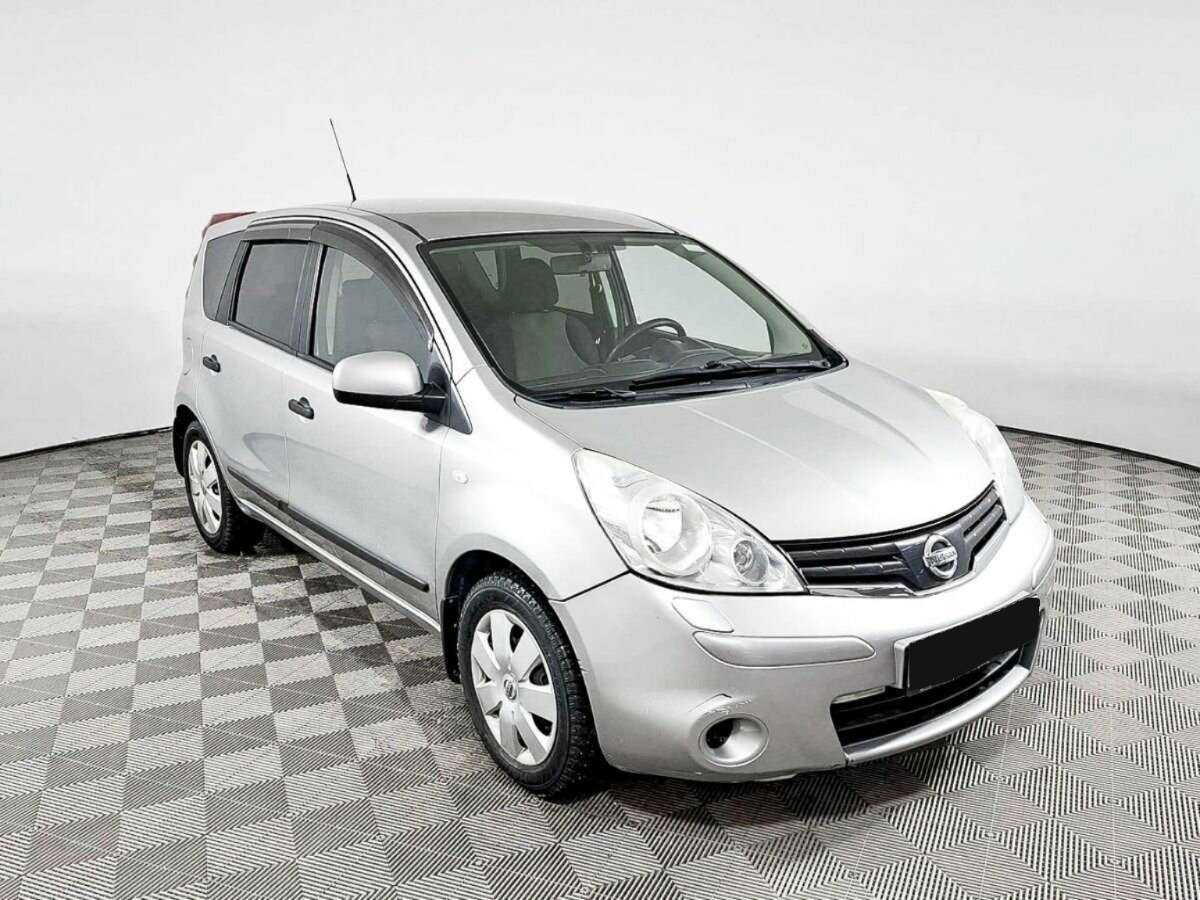 Nissan Note, 2012 - фото №3