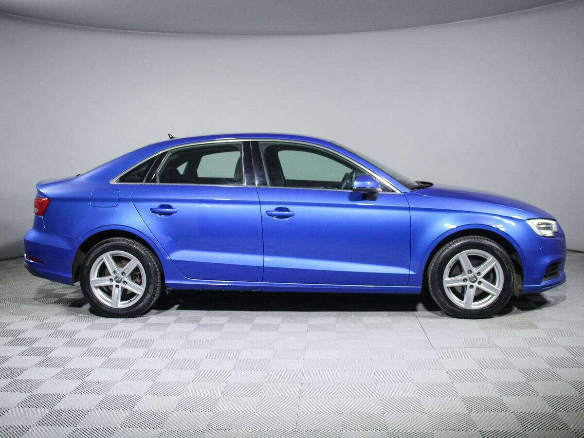 Audi A3, 2019 - фото №4