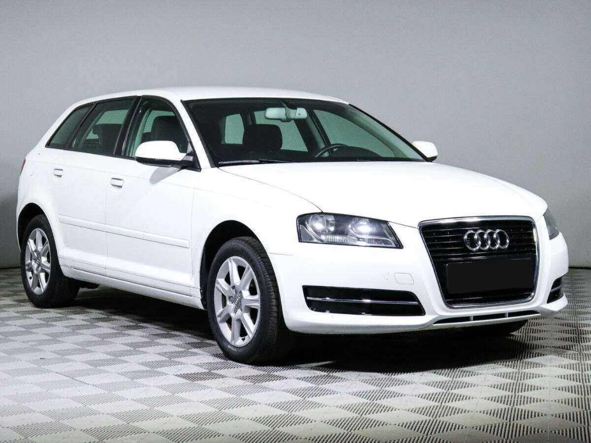 Audi A3 Sportback, 2012 - фото №3