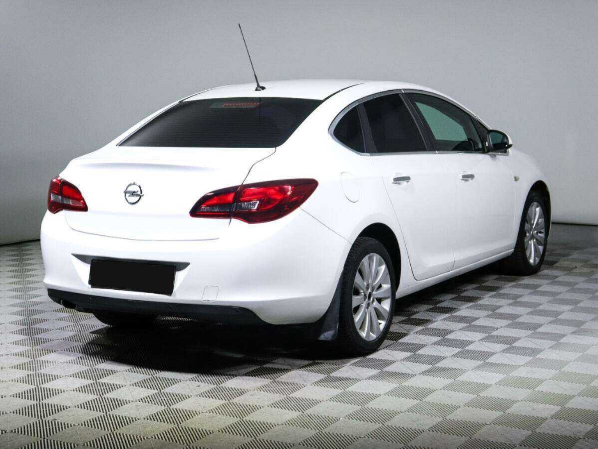 Opel Astra, 2014 - фото №4