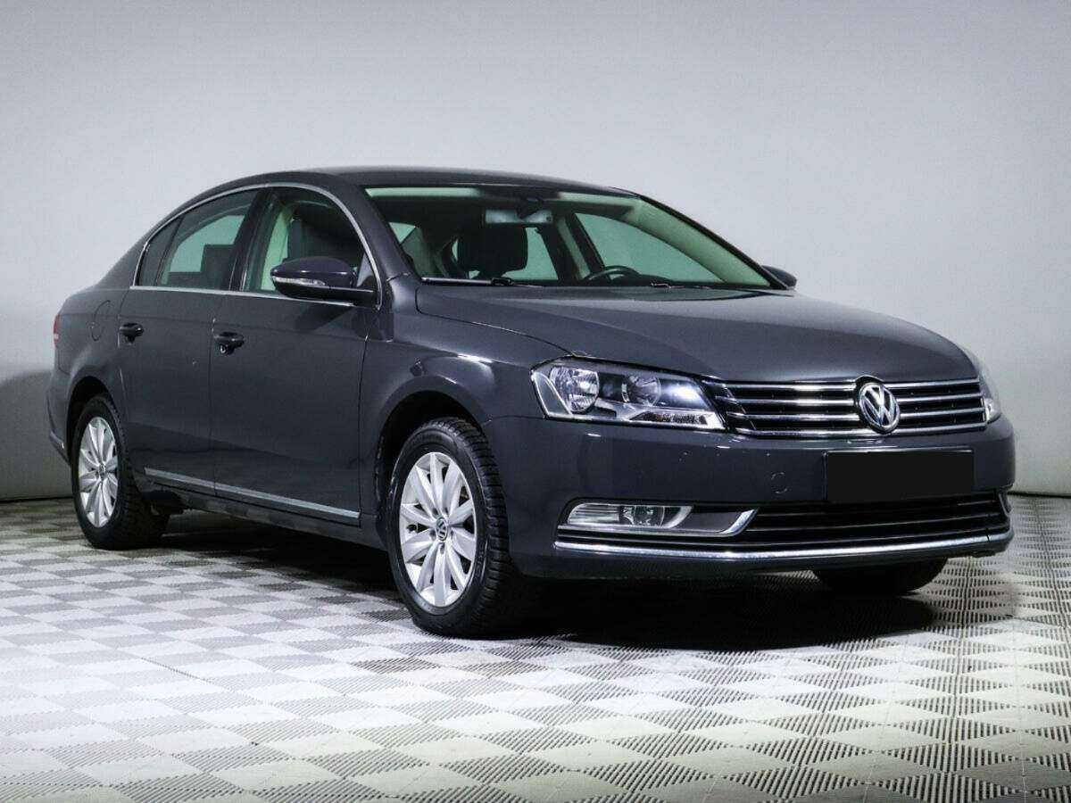 Volkswagen Passat, 2014 - фото №3