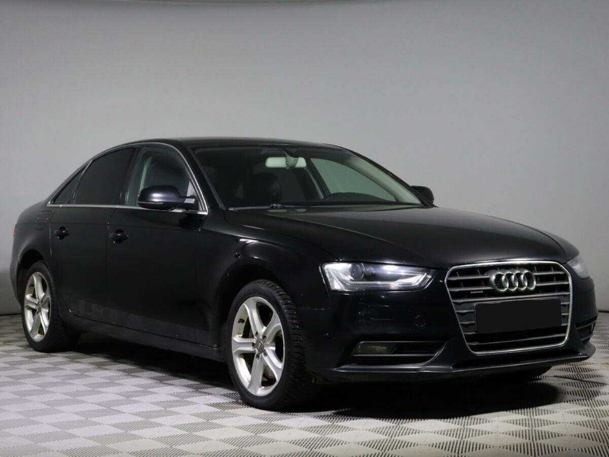 Audi A4, 2012 - фото №3