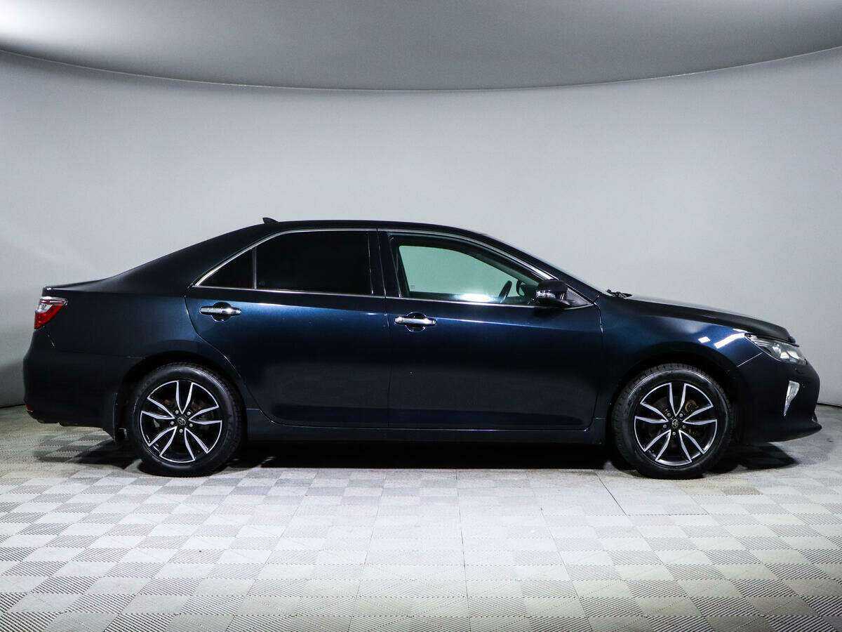 Toyota Camry, 2017 - фото №4