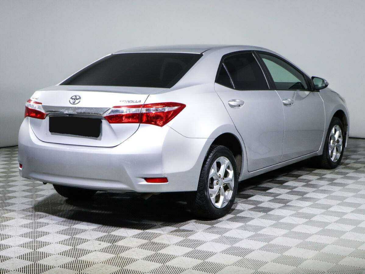 Toyota Corolla, 2013 - фото №3