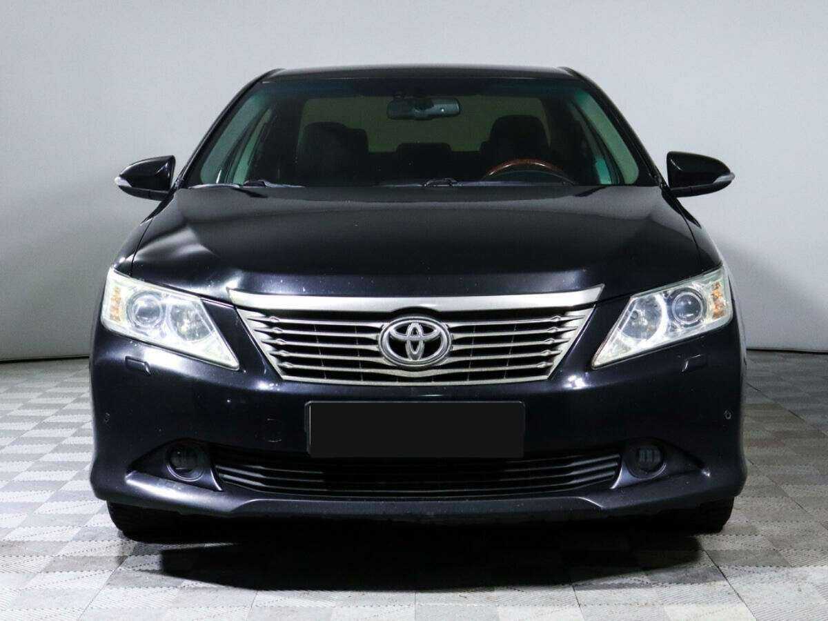 Toyota Camry, 2012 - фото №2