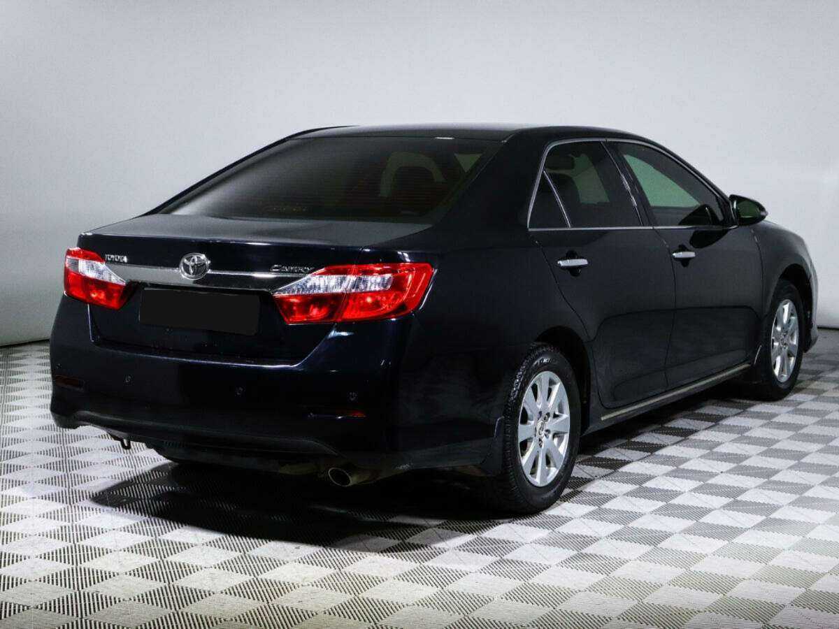 Toyota Camry, 2012 - фото №4