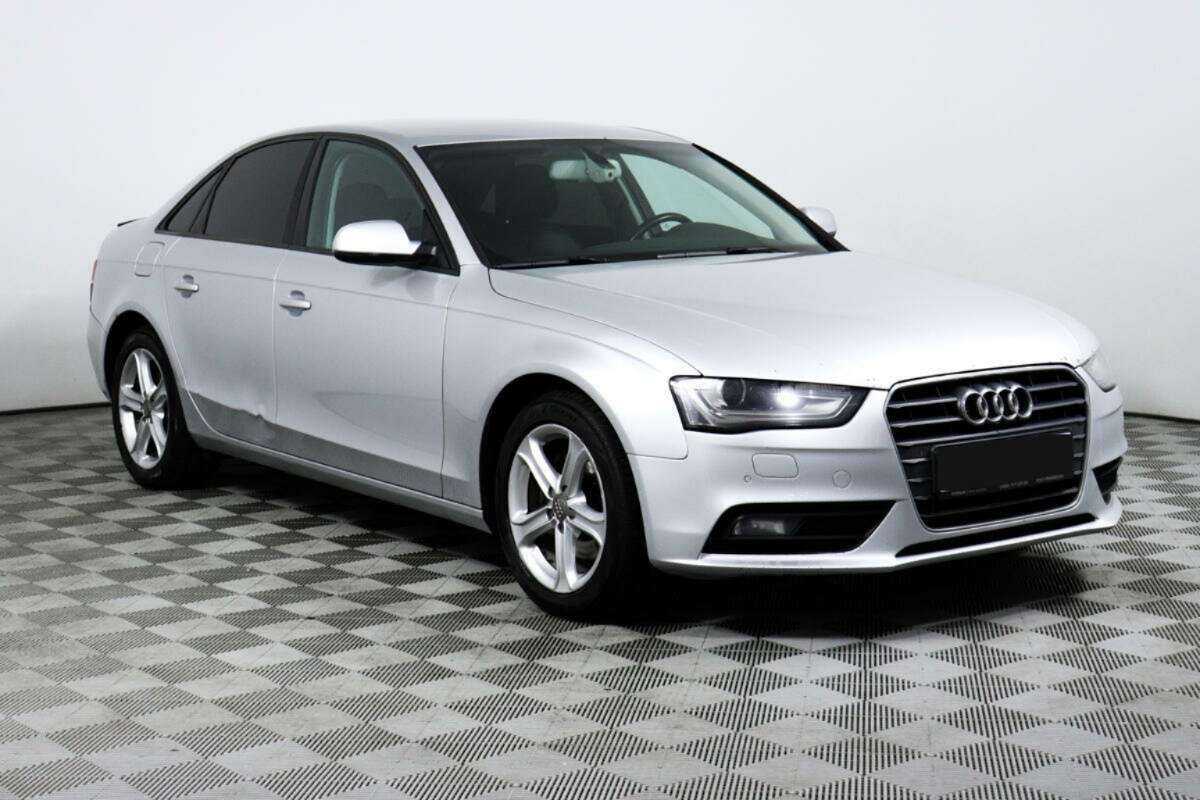 Audi A4, 2013 - фото №2