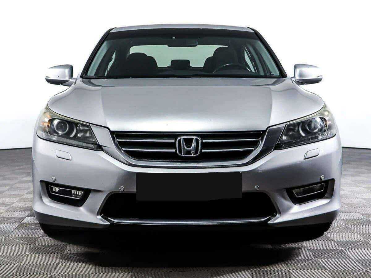 Honda Accord, 2013 - фото №2