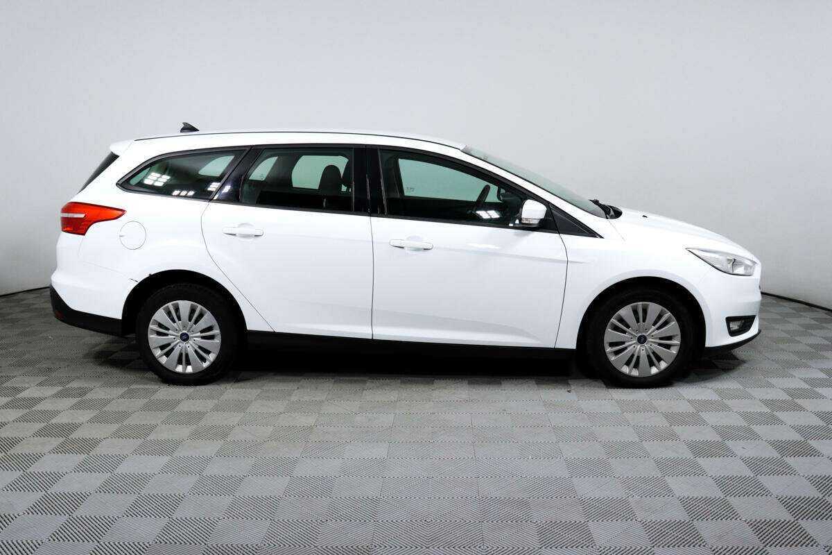 Ford Focus, 2018 - фото №4