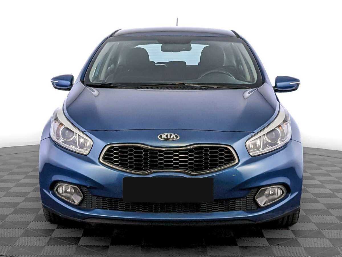Kia Ceed, 2012 - фото №2