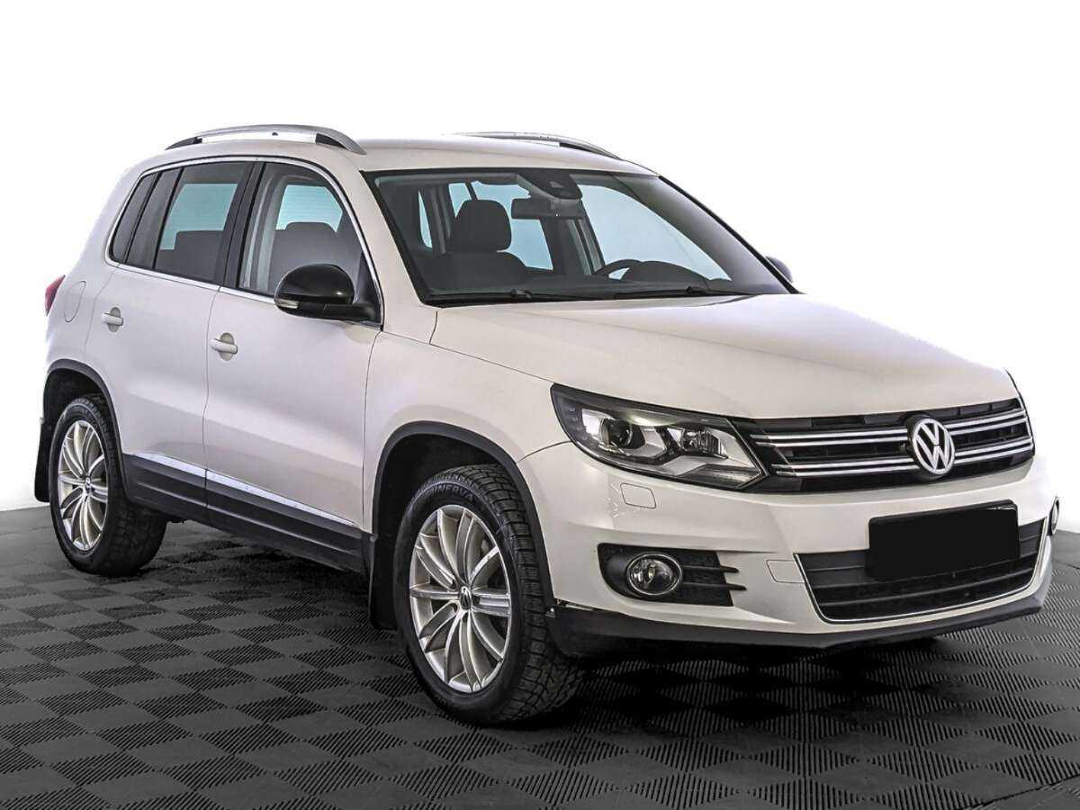 Volkswagen Tiguan, 2013 - фото №3