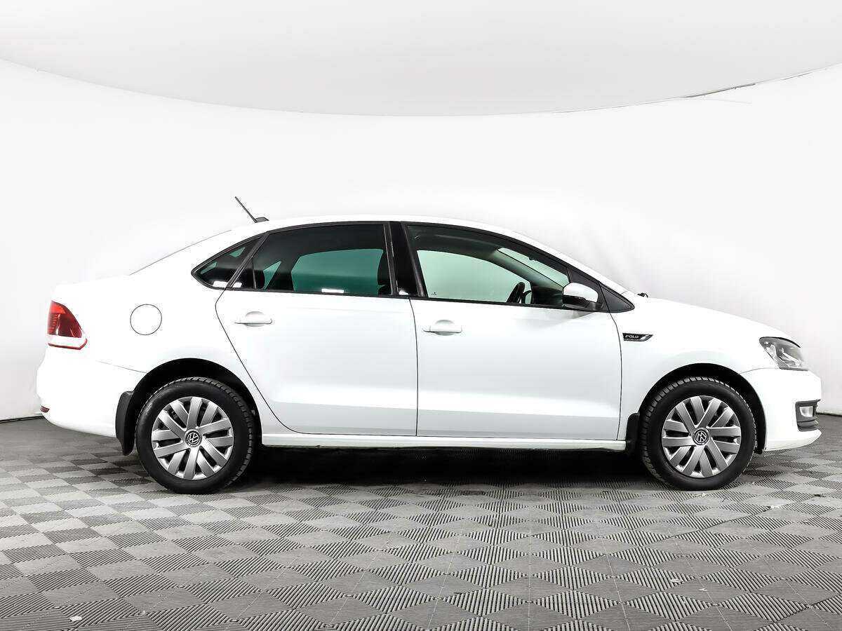 Volkswagen Polo, 2018 - фото №4