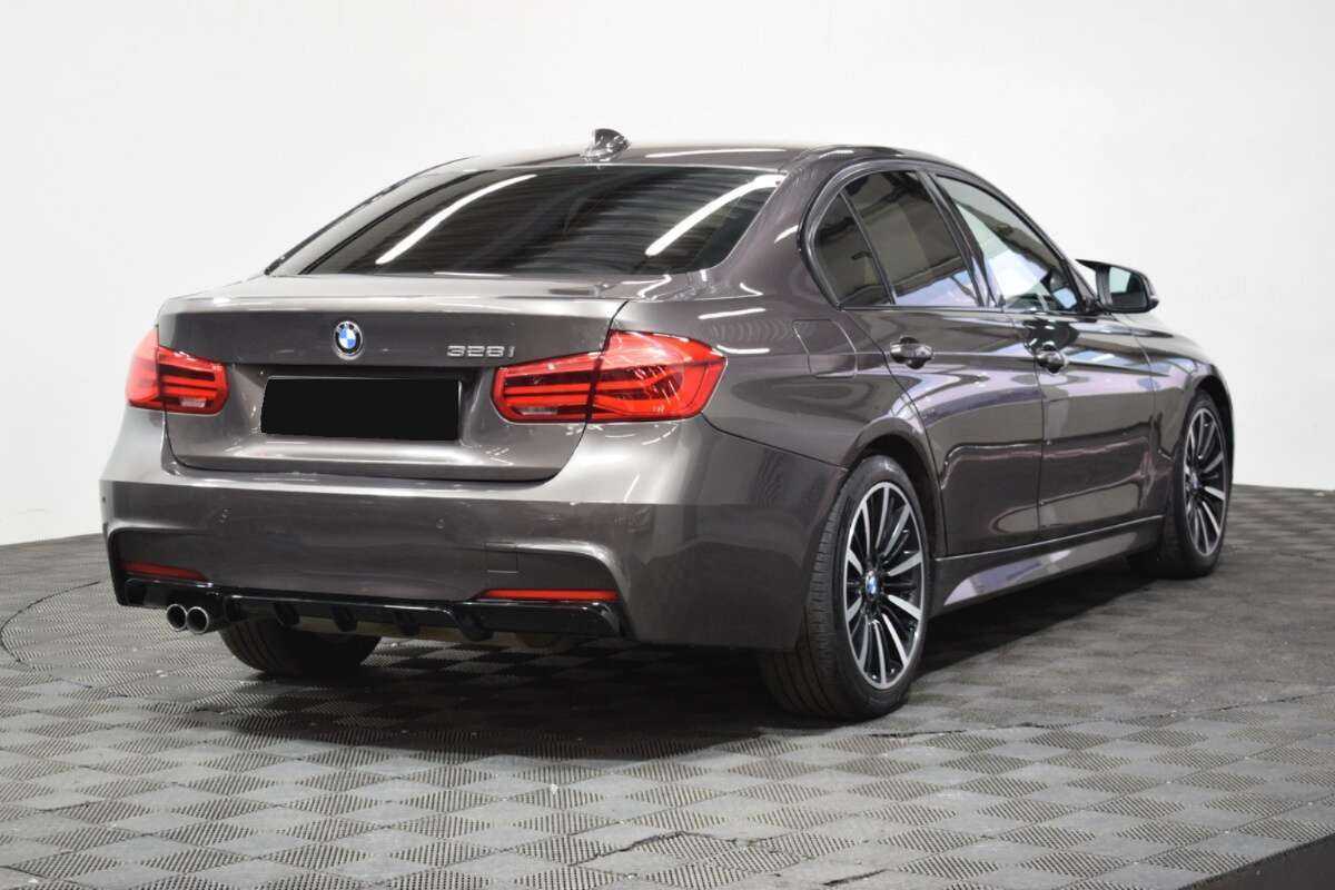 BMW 3 серии 328i, 2012 - фото №4