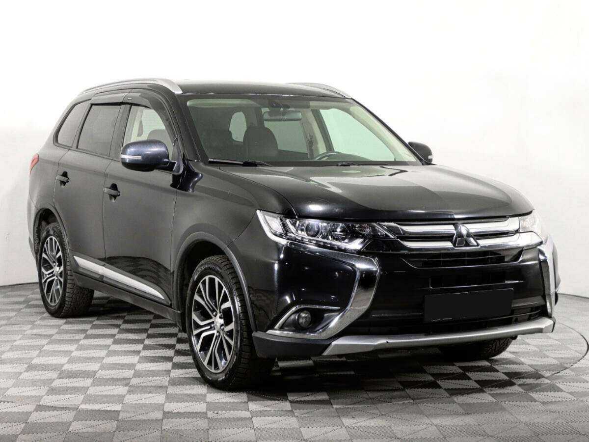 Mitsubishi Outlander, 2018 - фото №3