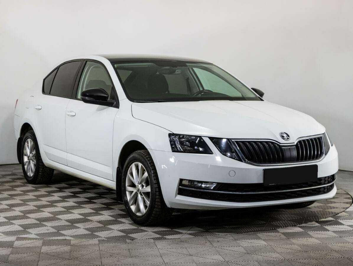Skoda Octavia, 2018 - фото №3