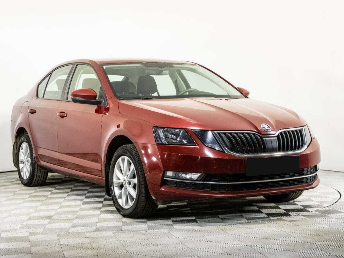 Skoda Octavia, 2018 - фото №3
