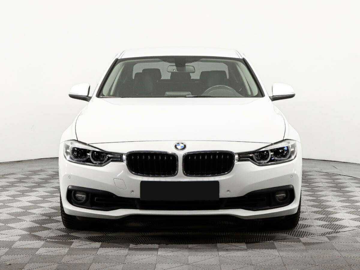 BMW 3 серии 318i, 2015 - фото №2