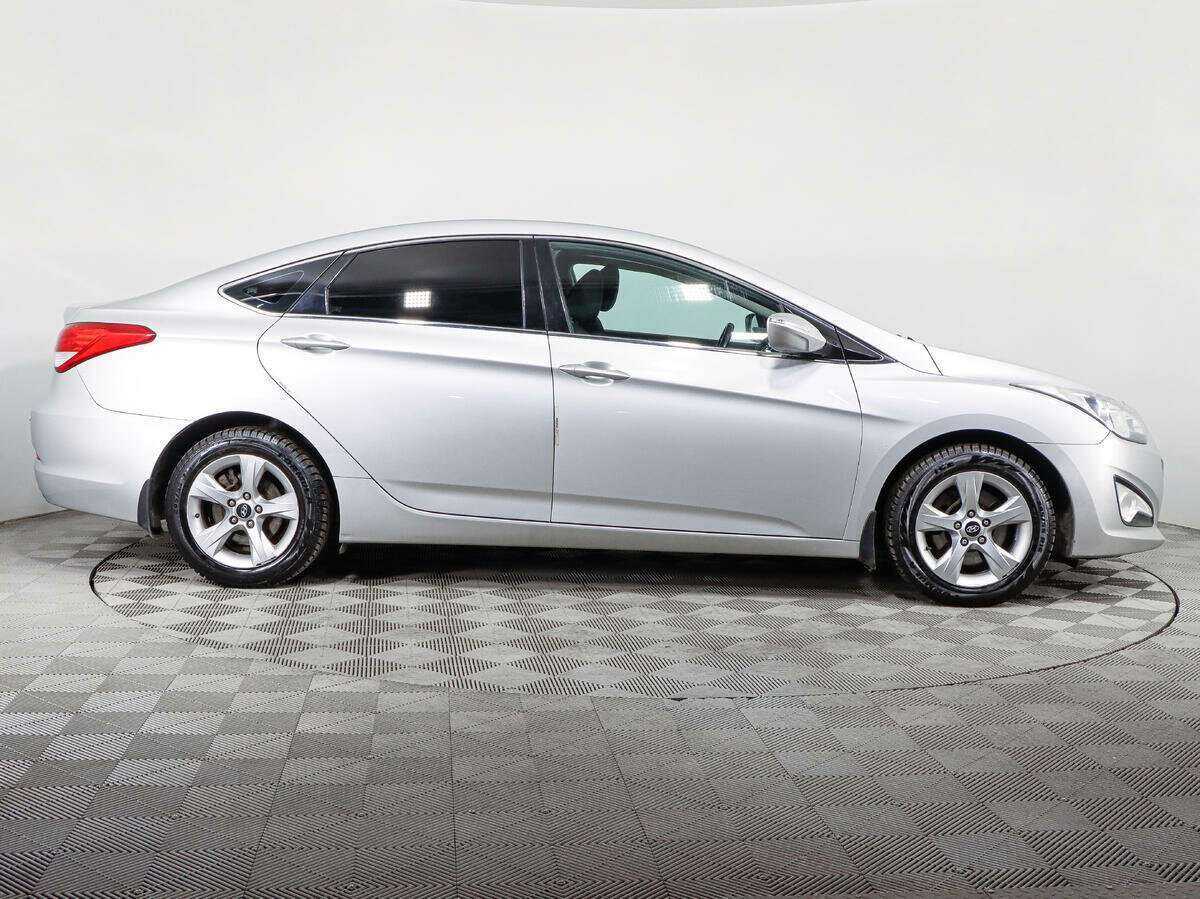 Hyundai i40, 2013 - фото №4