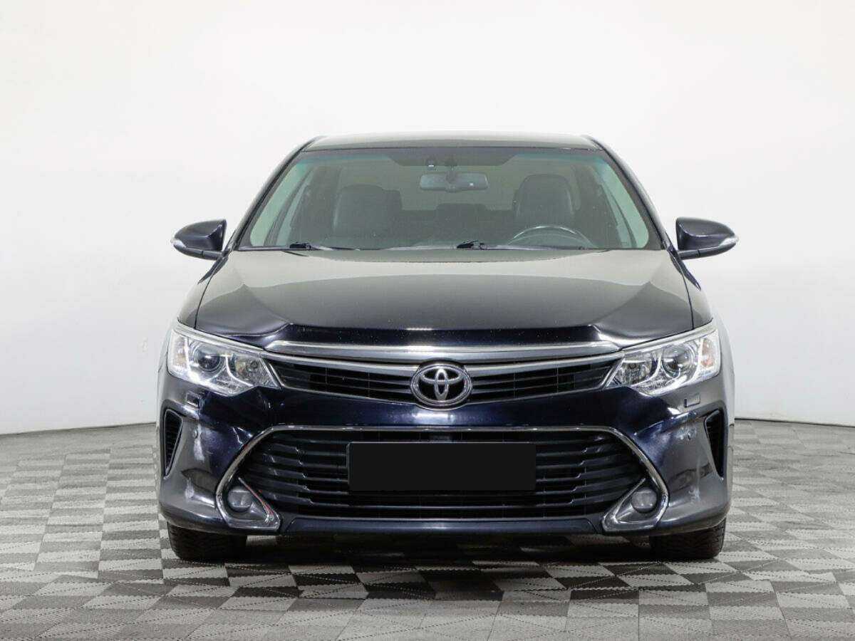 Toyota Camry, 2017 - фото №2