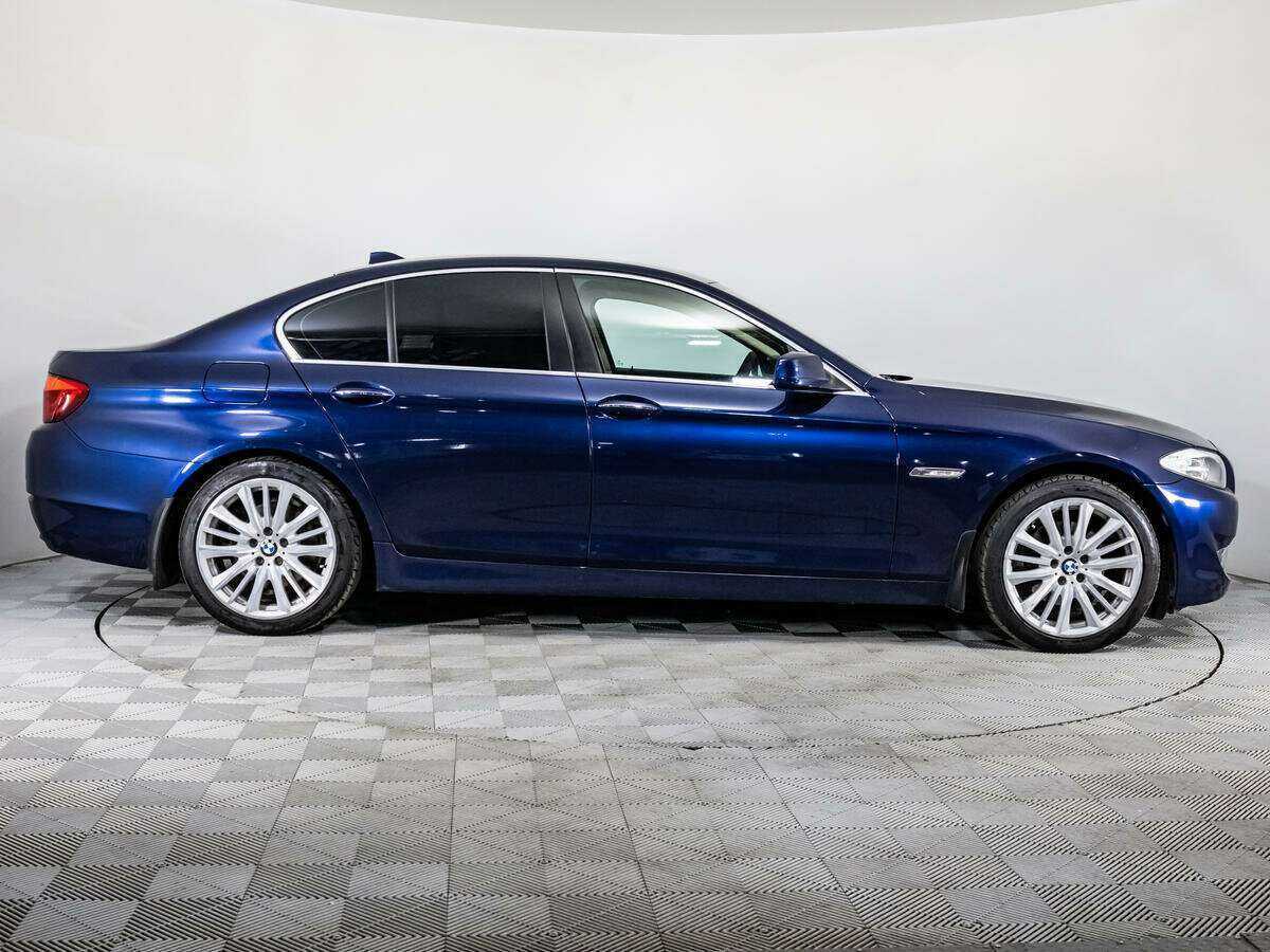 BMW 5 серии 520i, 2012 - фото №4