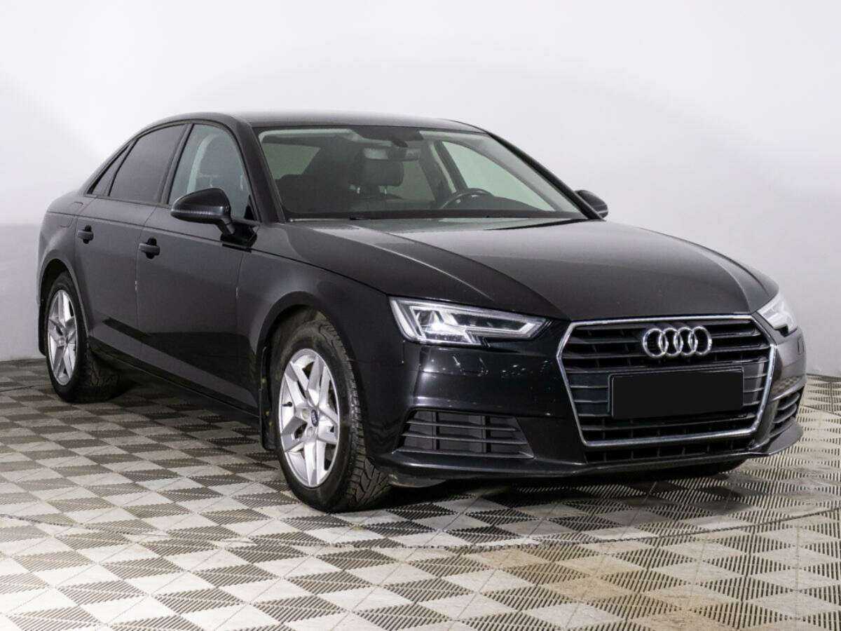 Audi A4, 2018 - фото №3