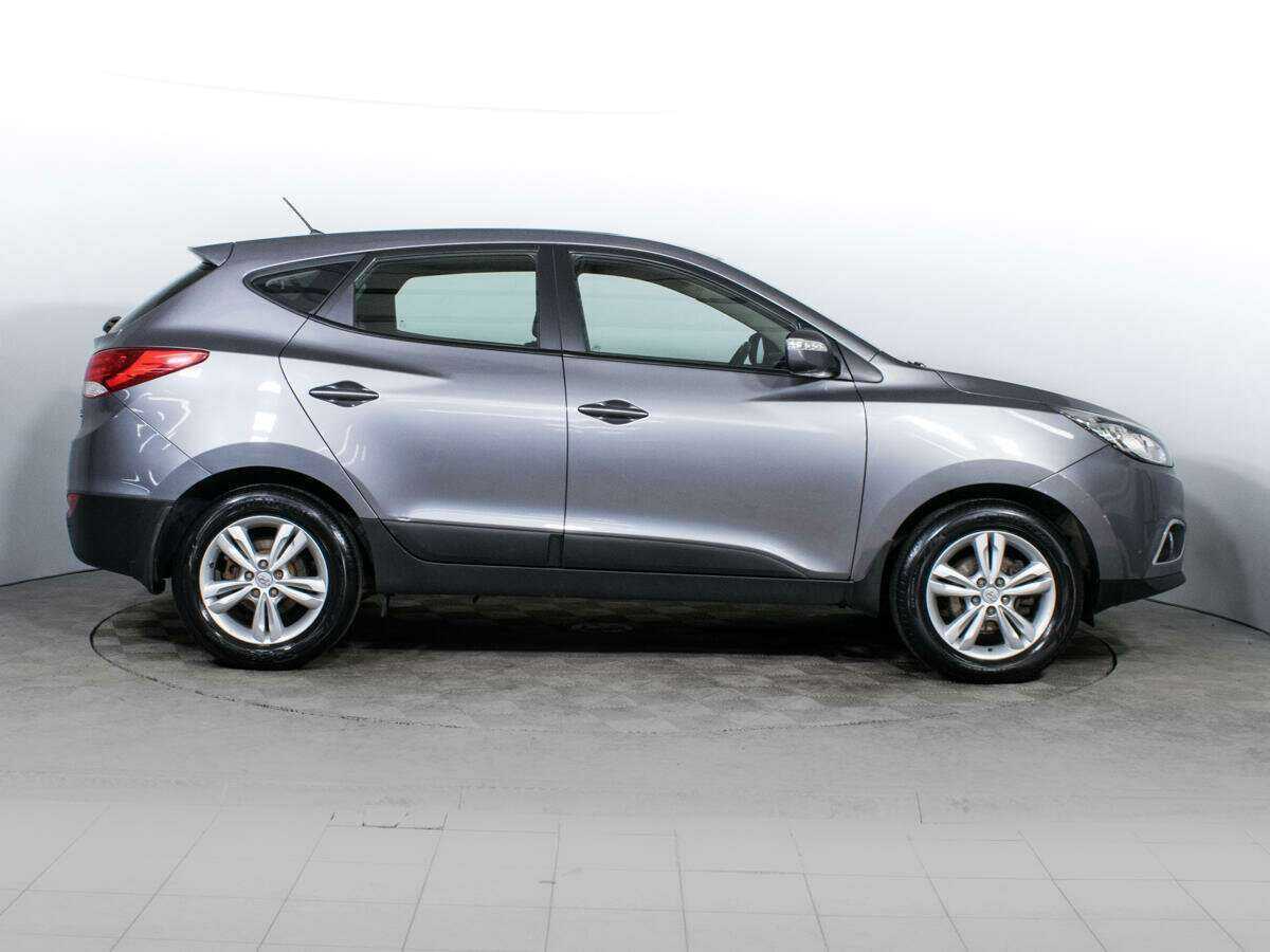 Hyundai ix35, 2012 - фото №4