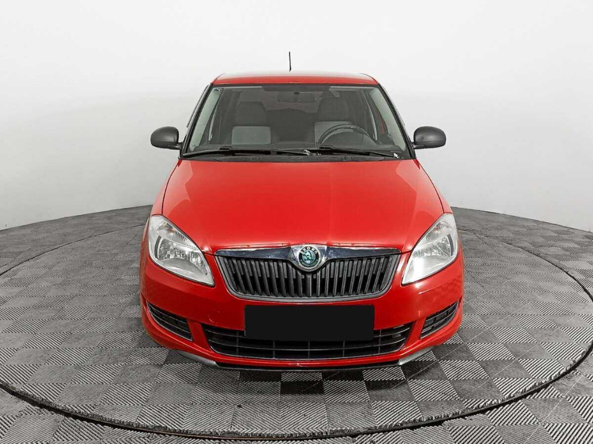 Skoda Fabia, 2012 - фото №2