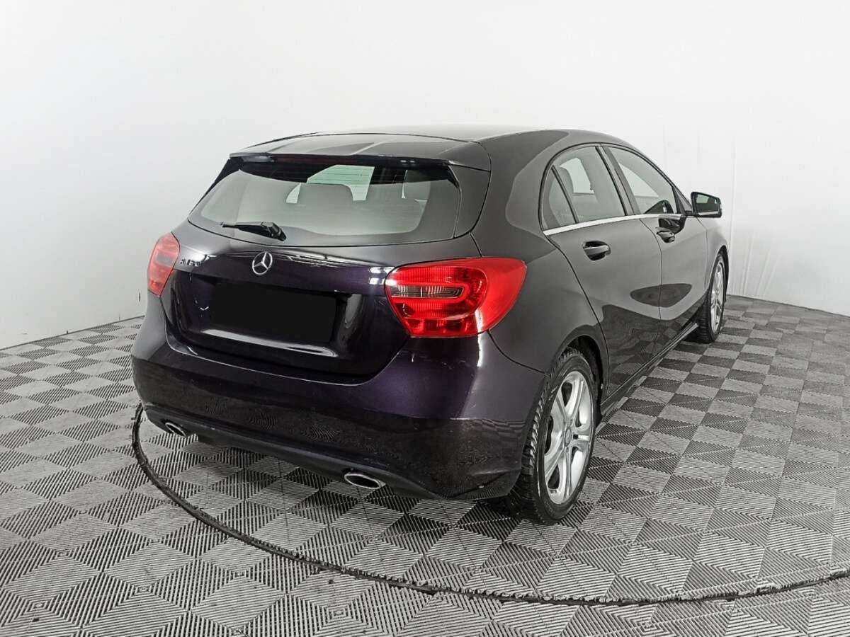 Mercedes-Benz A-Класс 180, 2014 - фото №4