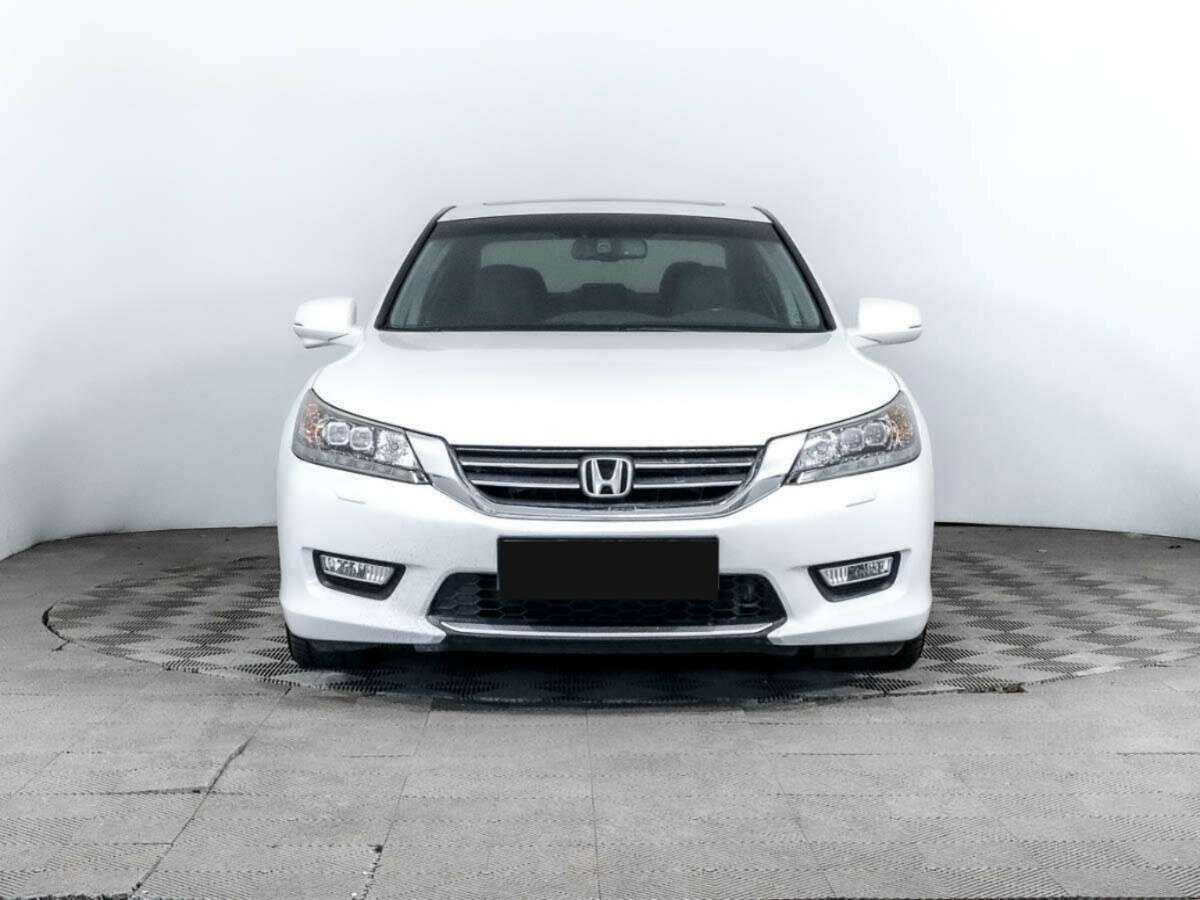Honda Accord, 2013 - фото №2