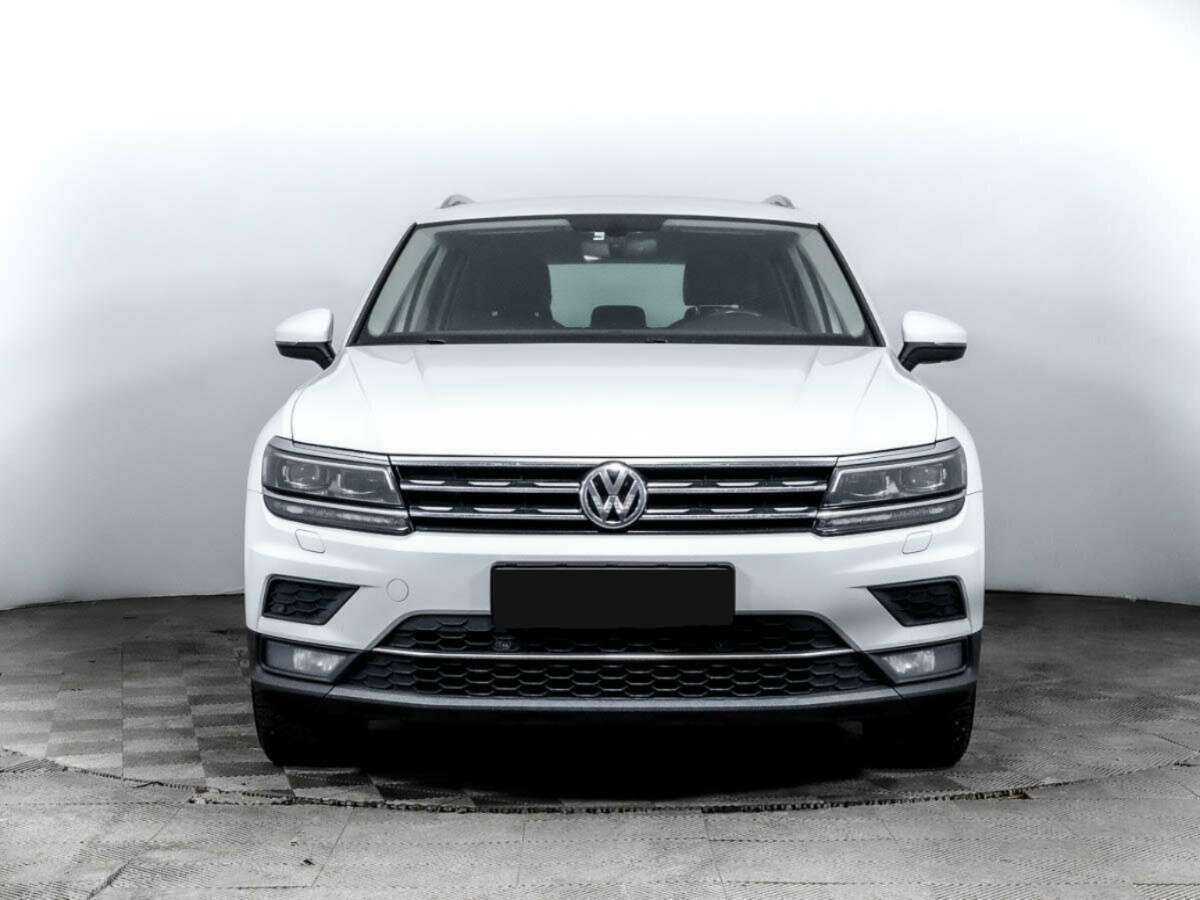 Volkswagen Tiguan, 2017 - фото №2