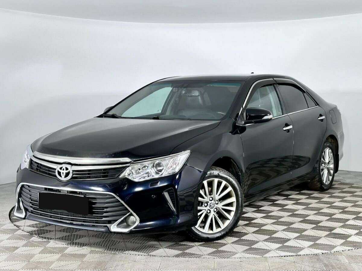 Toyota Camry, 2016