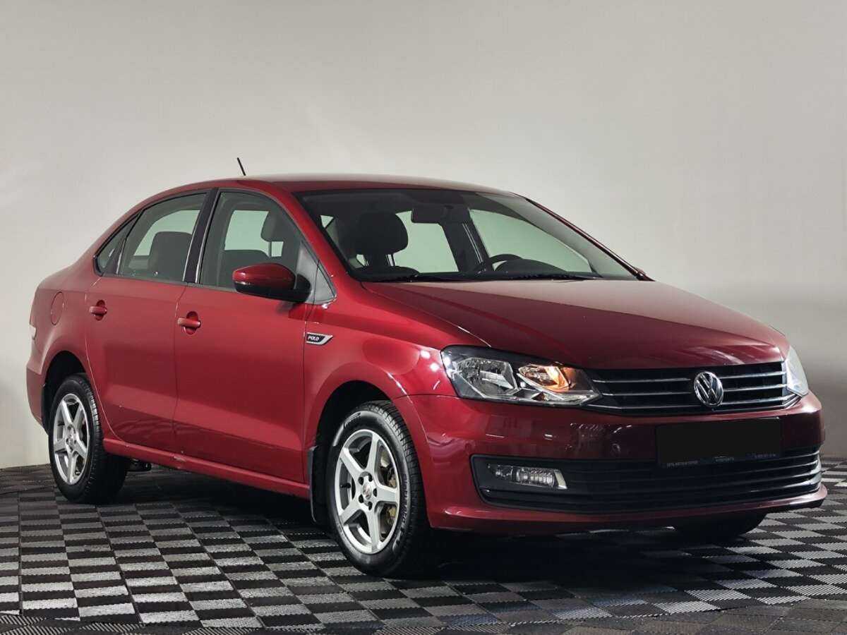 Volkswagen Polo, 2018 - фото №2