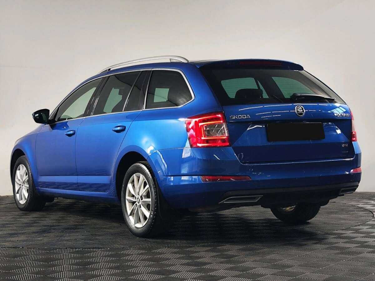Skoda Octavia, 2015 - фото №3
