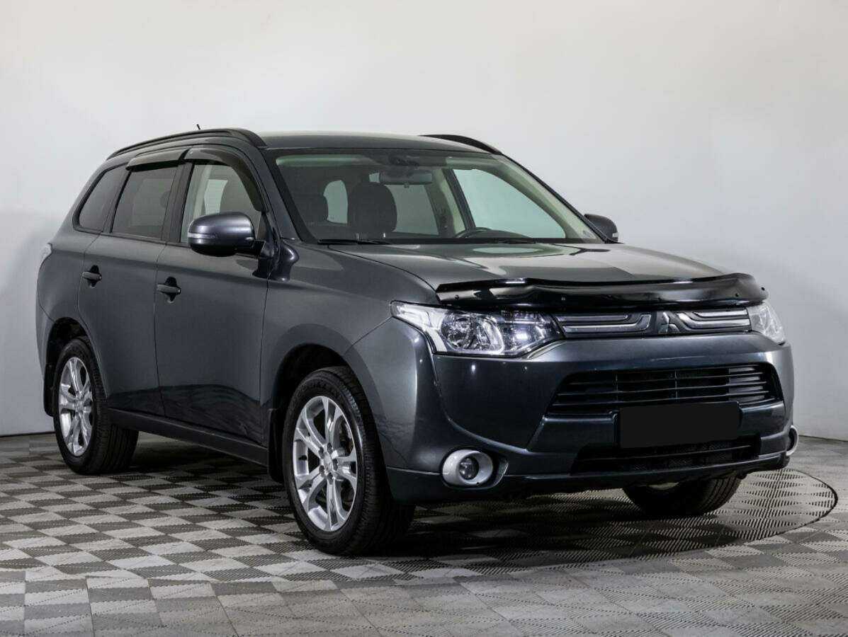 Mitsubishi Outlander, 2013 - фото №3