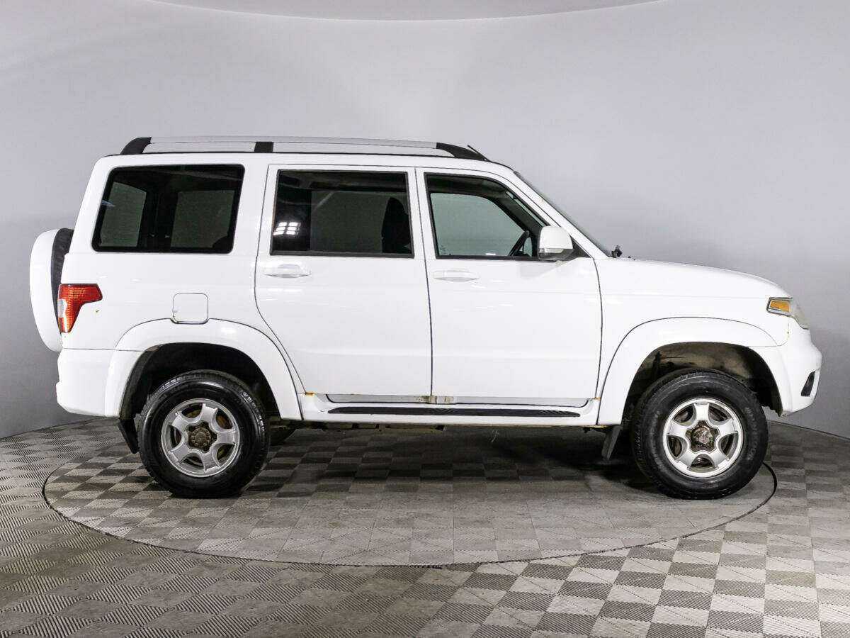 УАЗ Patriot, 2018 - фото №4