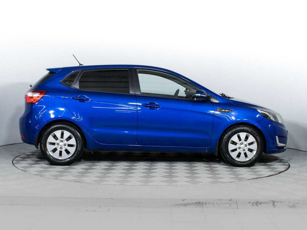 Kia Rio 5-speed, 2013 - фото №4