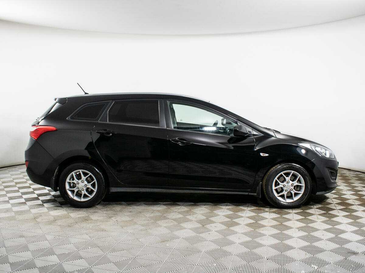 Hyundai i30, 2012 - фото №4