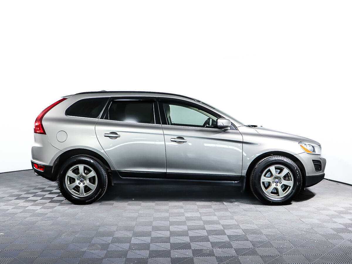 Volvo XC60, 2012 - фото №4